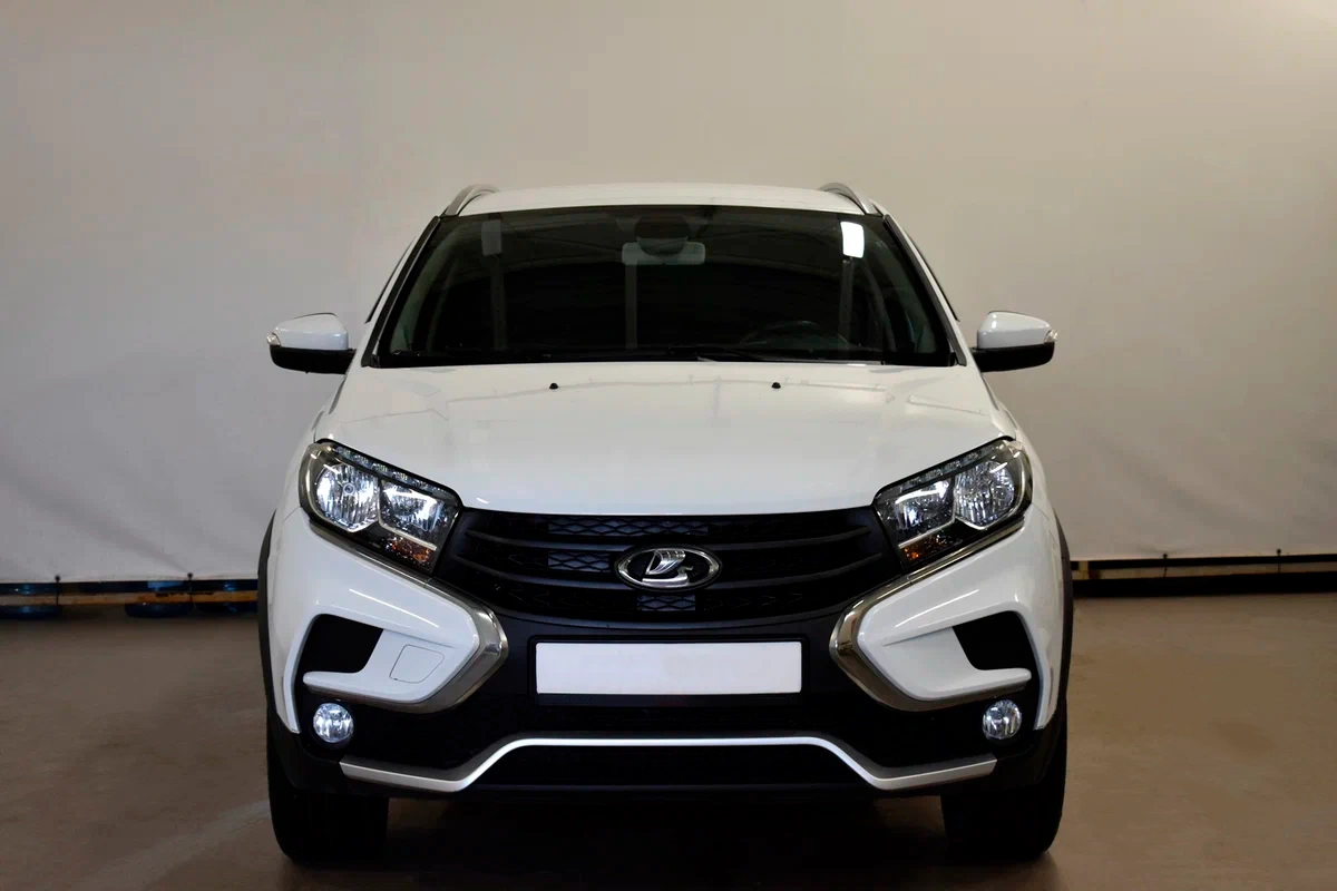 Lada Xray Cross по цене от 1 249 900 рублей