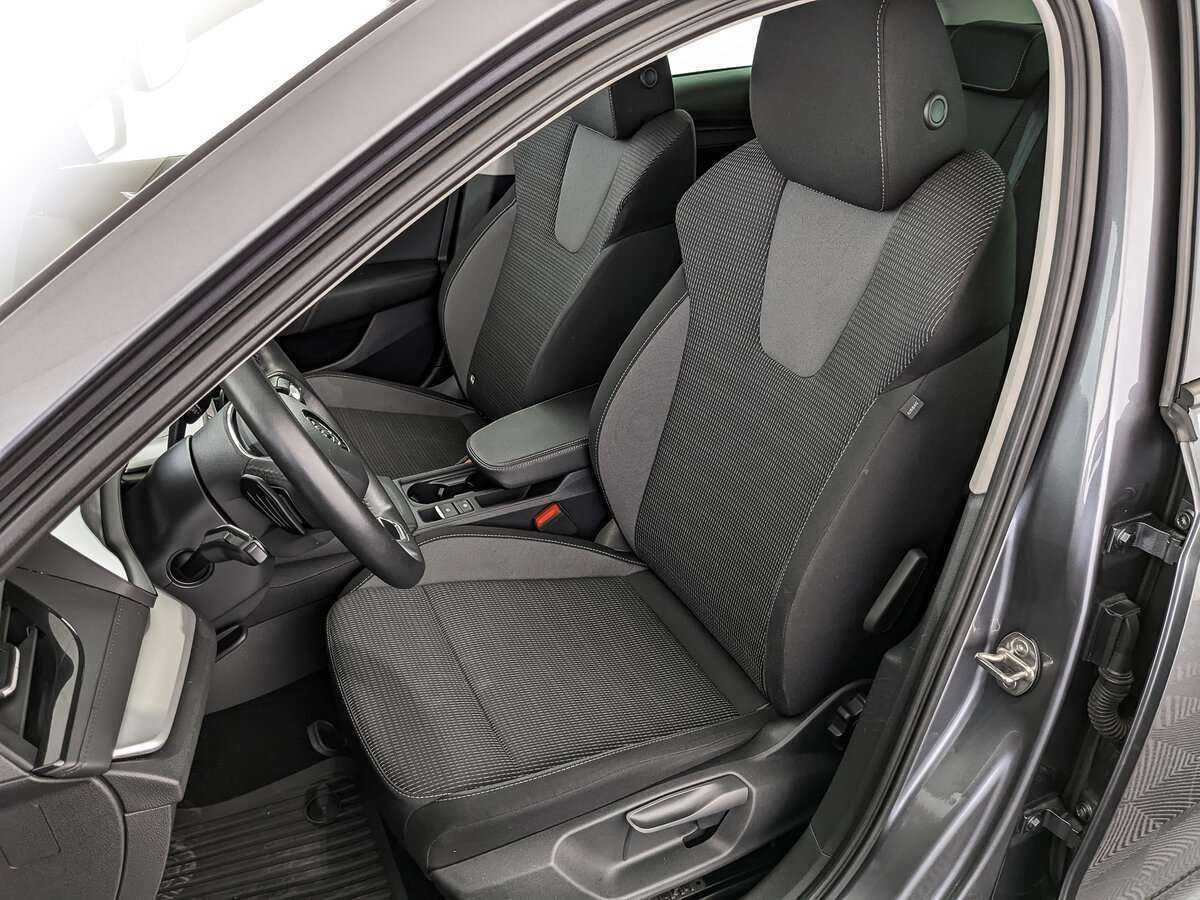 Б/У Шкода Октавия 2021 года. Фото: #14