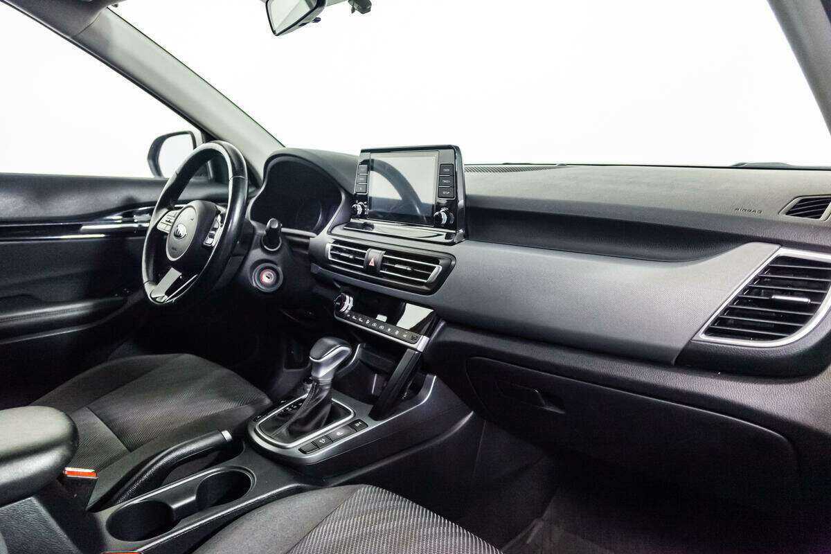 Б/У Киа Сельтос 2020 года. Фото: #8