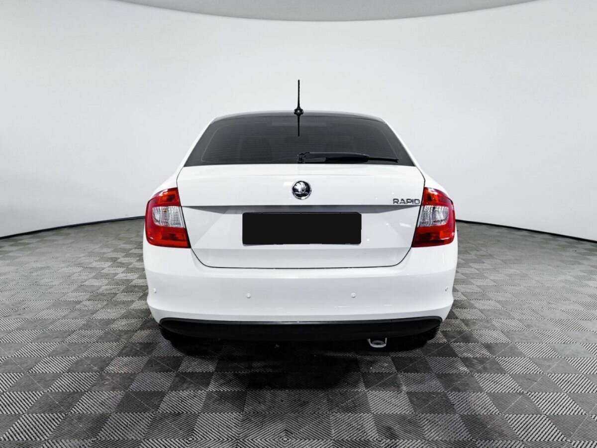 Б/У Шкода Рапид 2017 года. Фото: #5