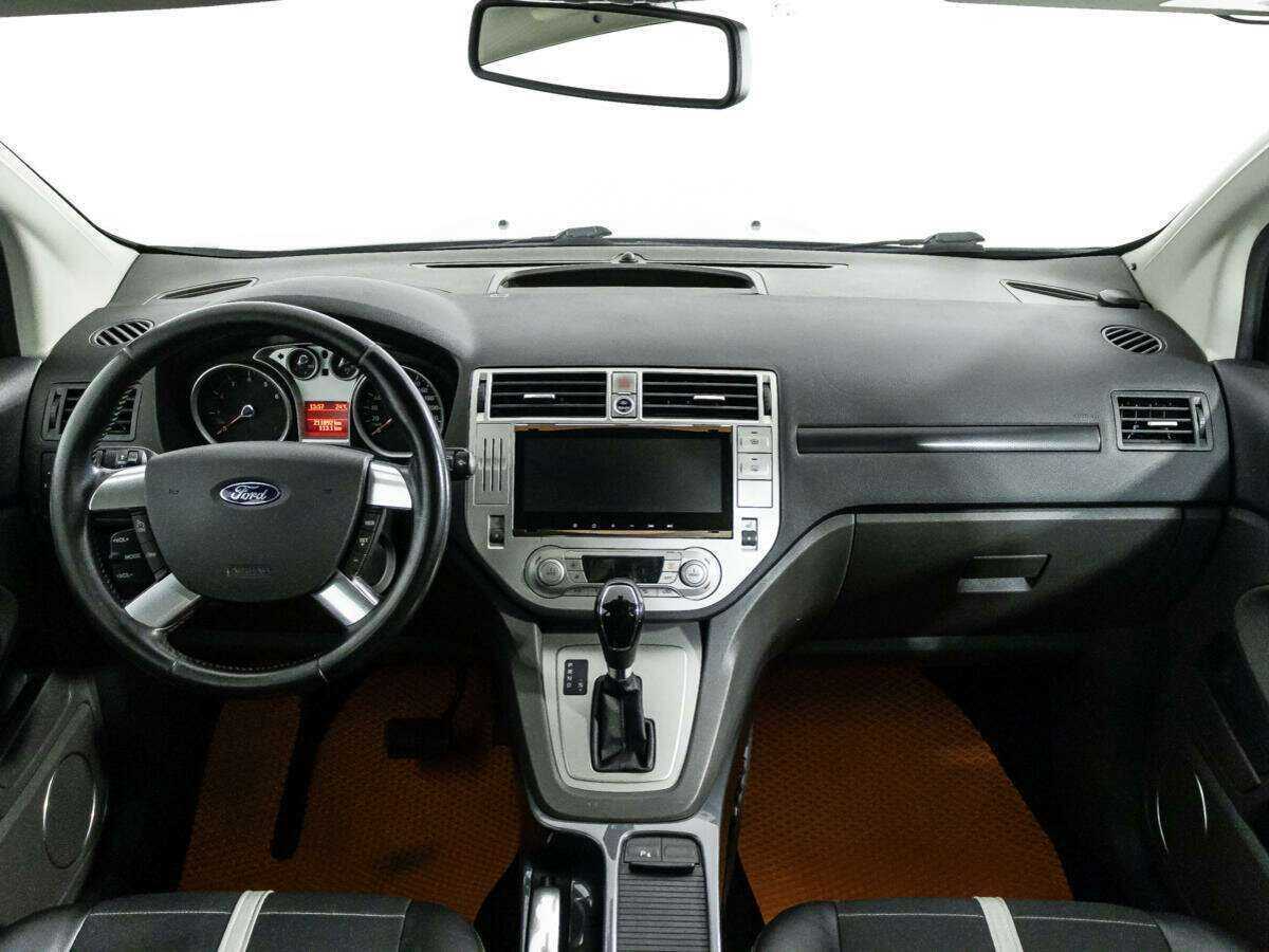 Б/У Форд Куга 2012 года. Фото: #12