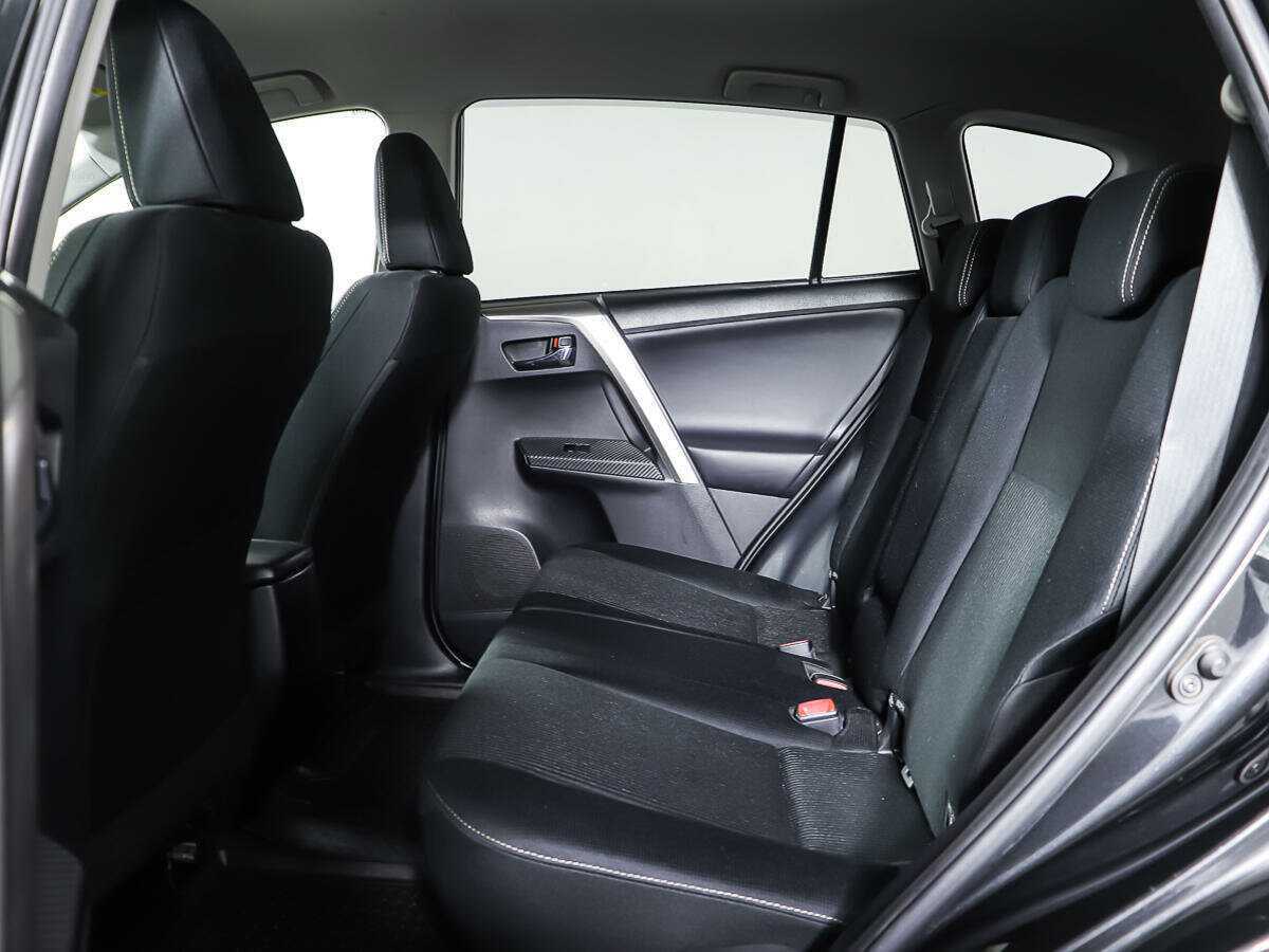 Б/У Тойота Рав4 2013 года. Фото: #9