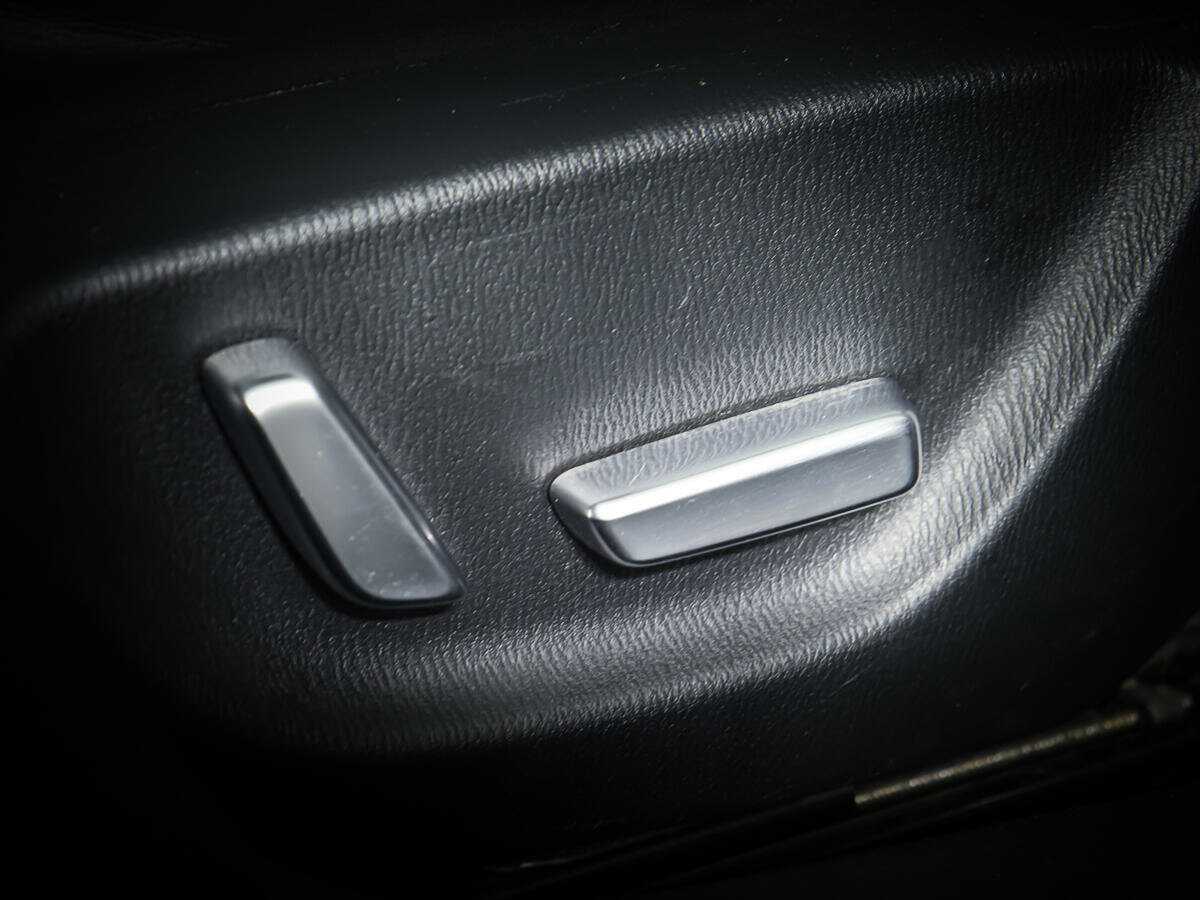 Б/У Мазда 6 2016 года. Фото: #17