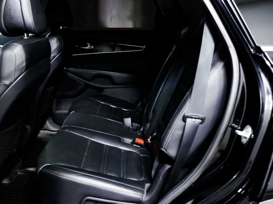 Б/У Киа Соренто 2015 года. Фото: #11