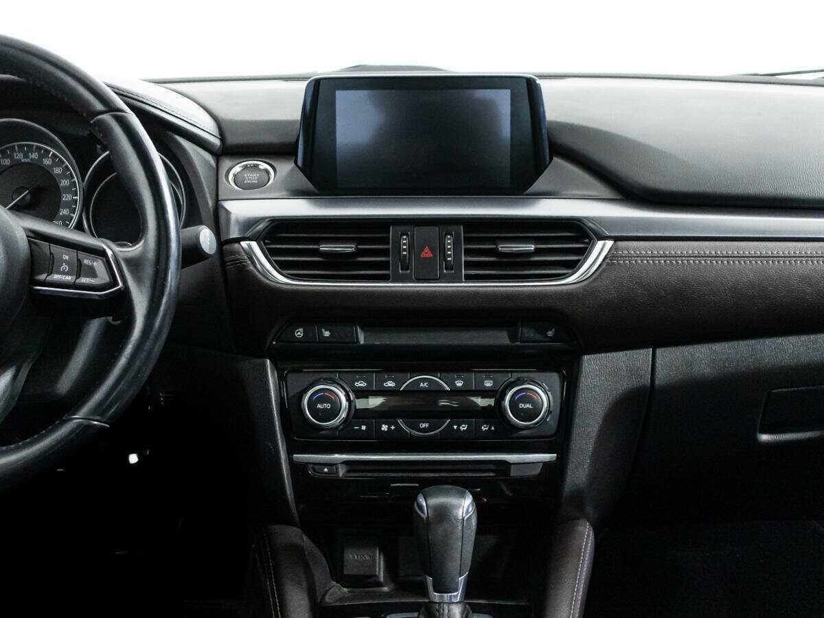 Б/У Мазда 6 2017 года. Фото: #13