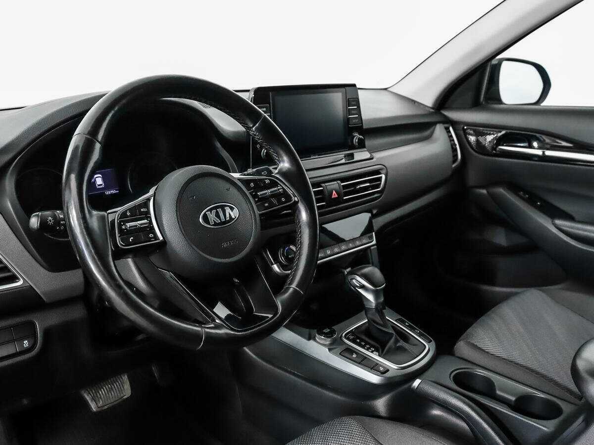 Б/У Киа Сельтос 2020 года. Фото: #8