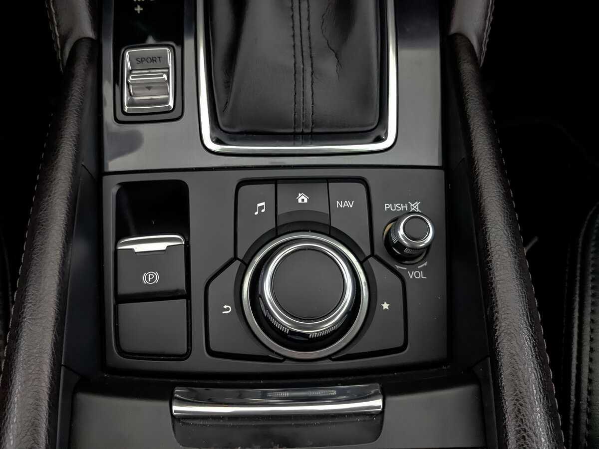 Б/У Мазда 6 2016 года. Фото: #22