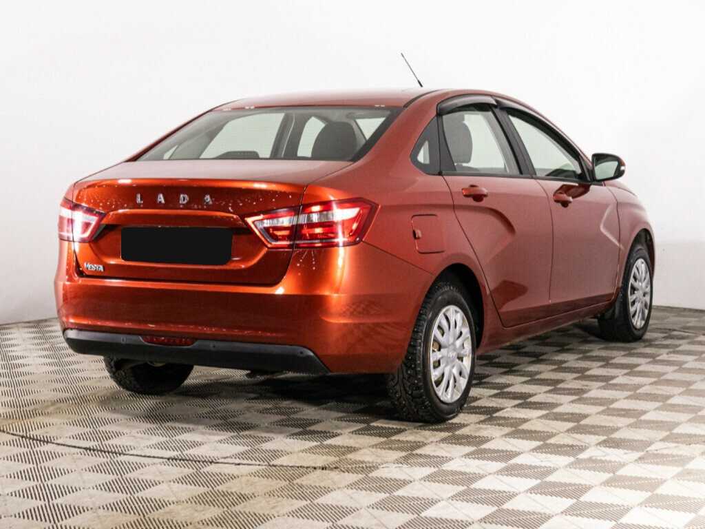 Б/У Лада (ВАЗ) Веста 2017 года. Фото: #4