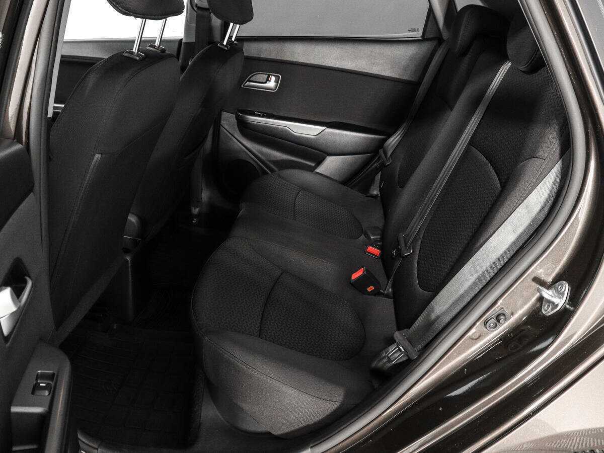 Б/У Киа Рио 2016 года. Фото: #9