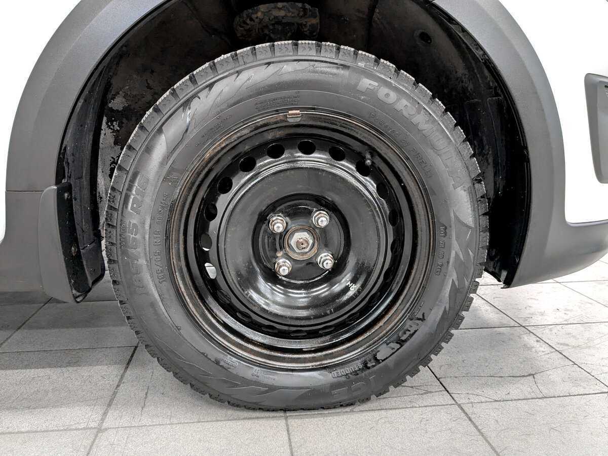 Б/У Киа Рио 2019 года. Фото: #17