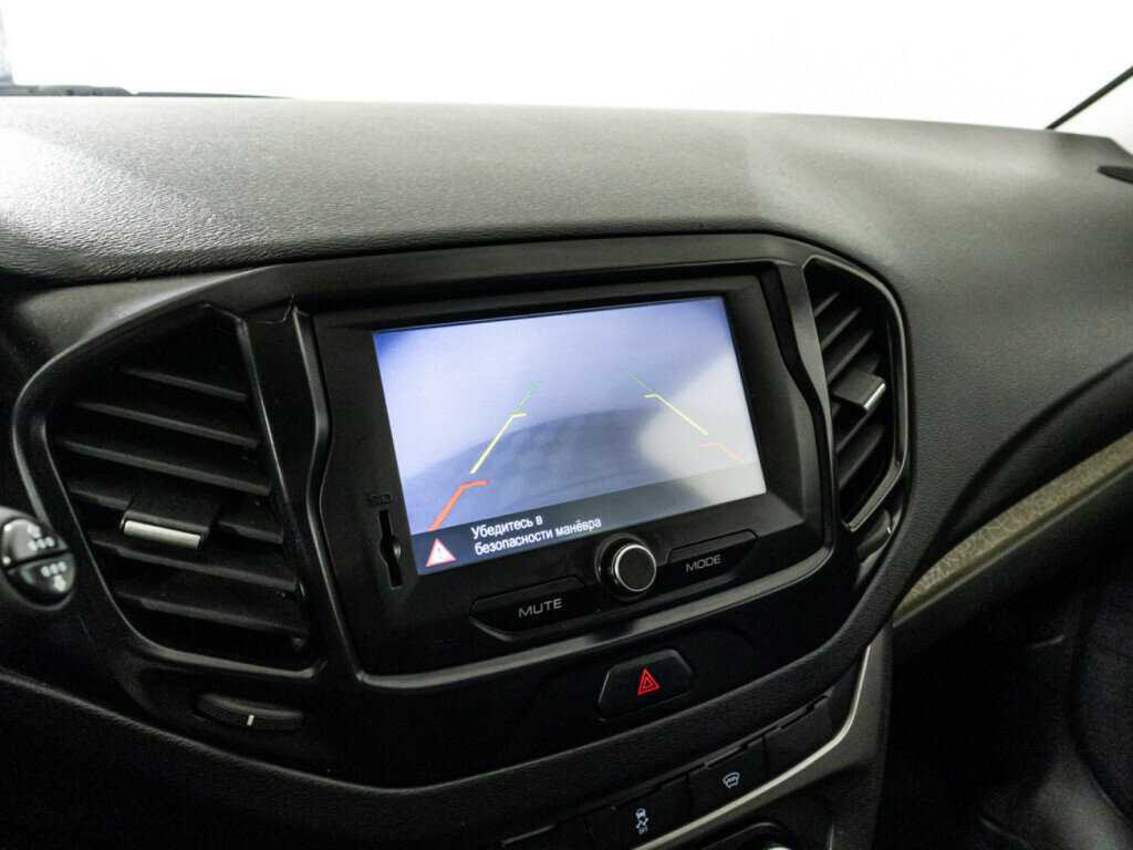 Б/У Лада (ВАЗ) Веста 2018 года. Фото: #14