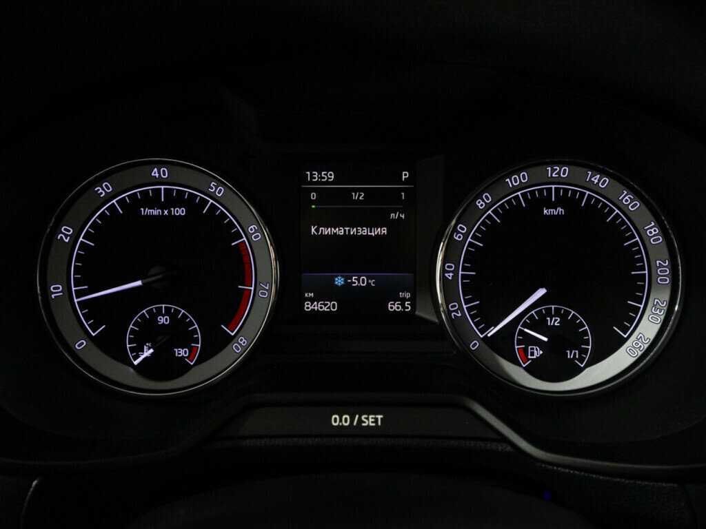 Б/У Шкода Октавия 2018 года. Фото: #11