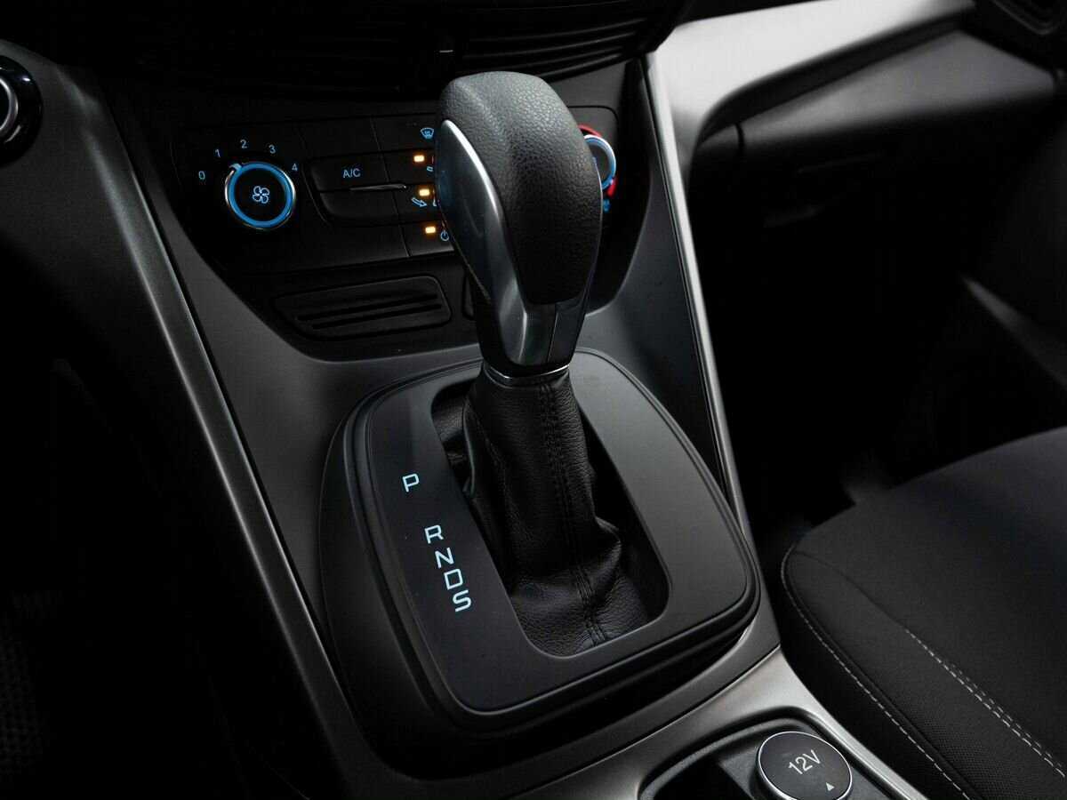 Б/У Форд Куга 2017 года. Фото: #24