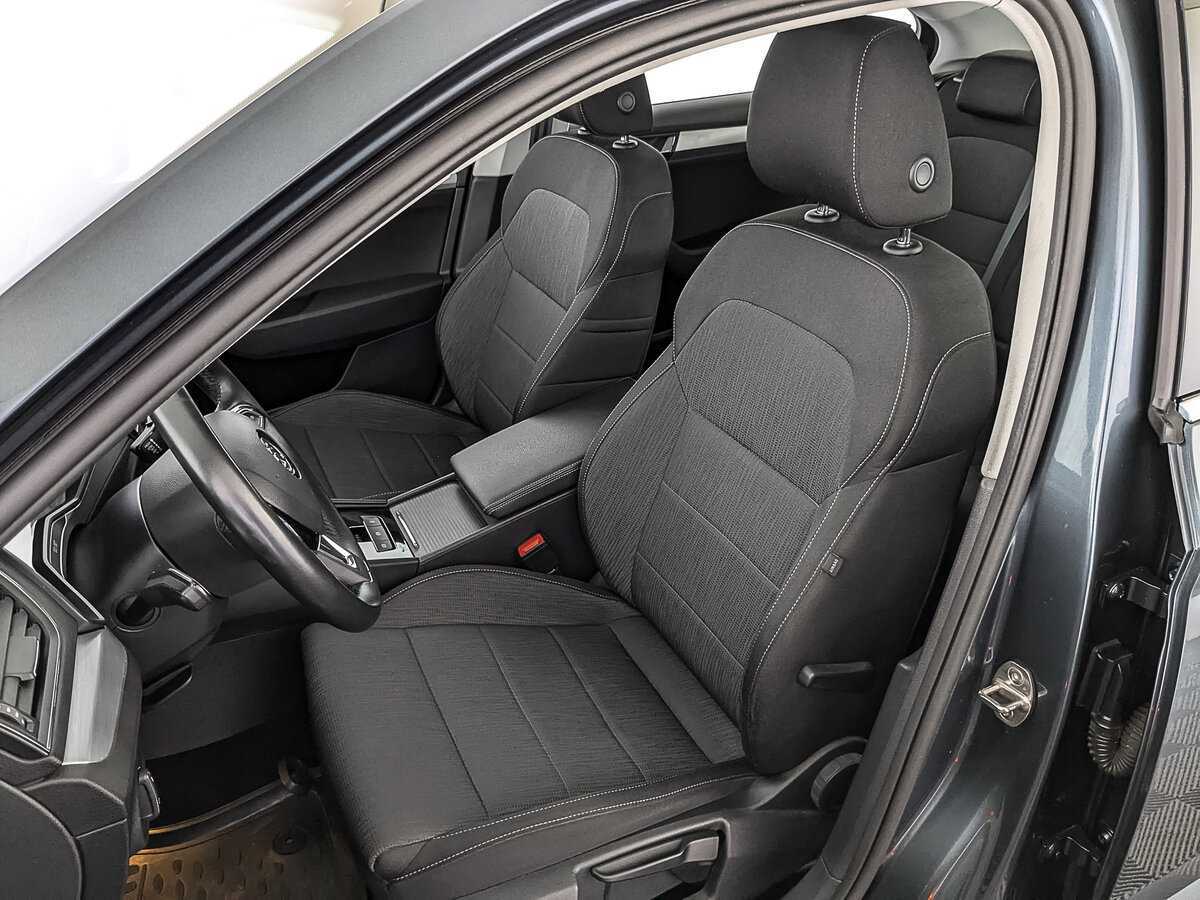 Б/У Шкода Суперб 2018 года. Фото: #18