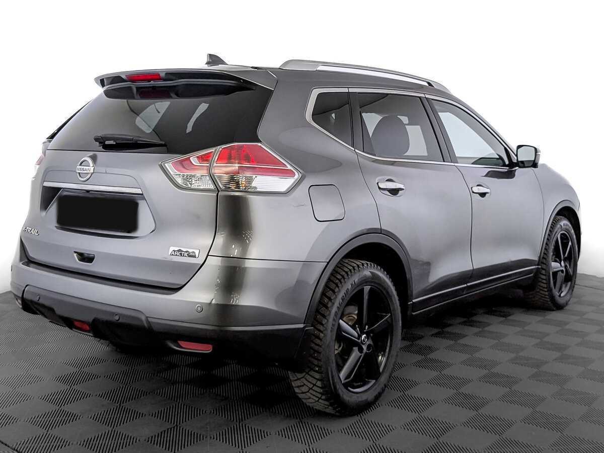 Б/У Ниссан Икс-Трейл 2017 года. Фото: #4