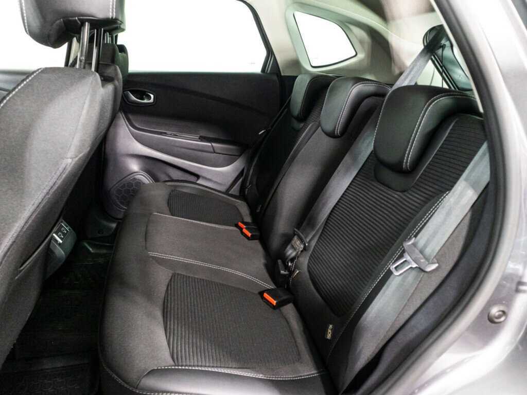 Б/У Рено Каптюр 2021 года. Фото: #9