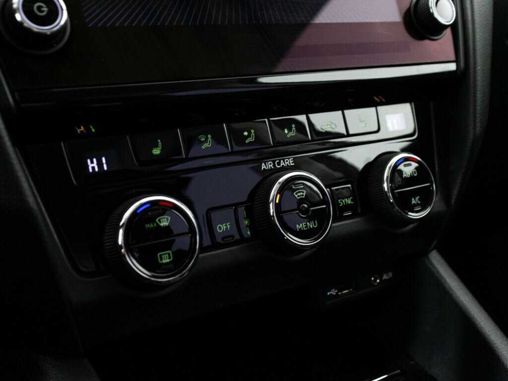 Б/У Шкода Октавия 2017 года. Фото: #15