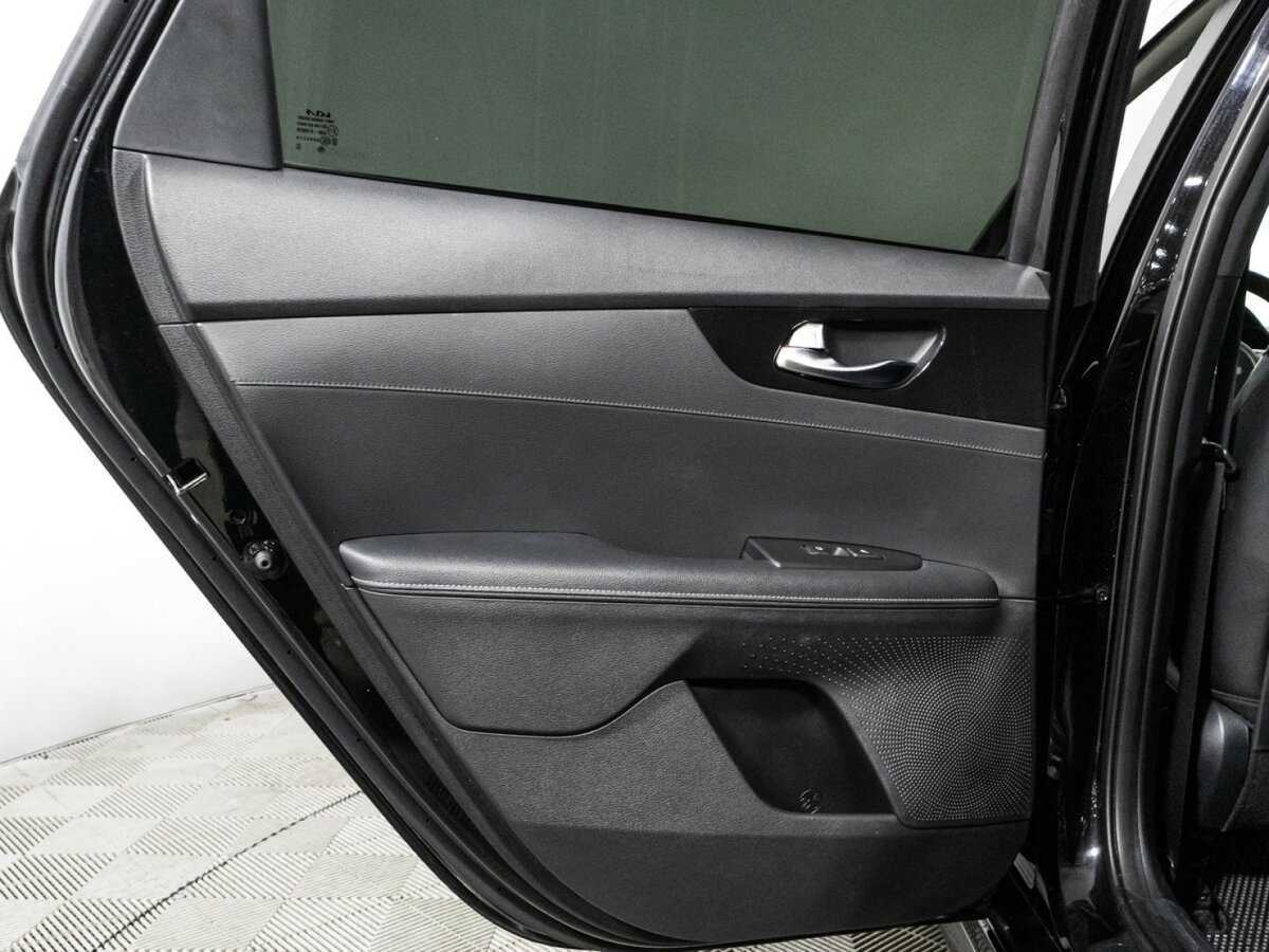 Б/У Киа Церато 2021 года. Фото: #25