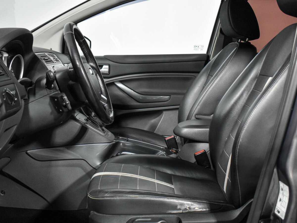 Б/У Форд Куга 2012 года. Фото: #10