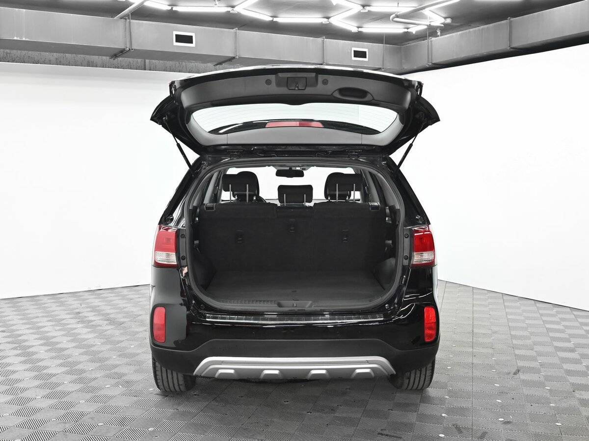 Б/У Киа Соренто 2015 года. Фото: #4