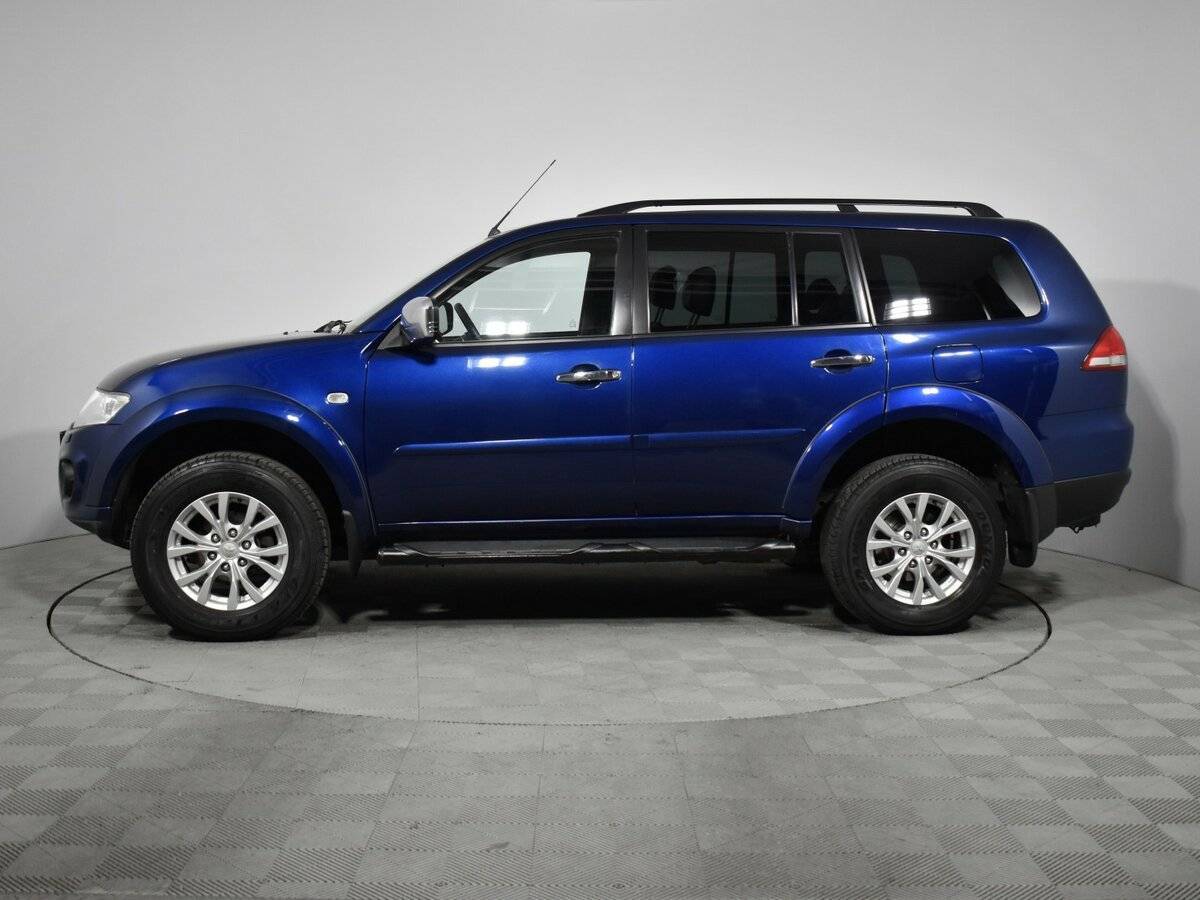 Б/У Митсубиши Паджеро Спорт 2015 года. Фото: #6