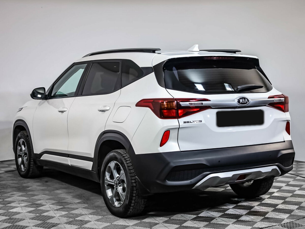 Б/У Киа Сельтос 2021 года. Фото: #5
