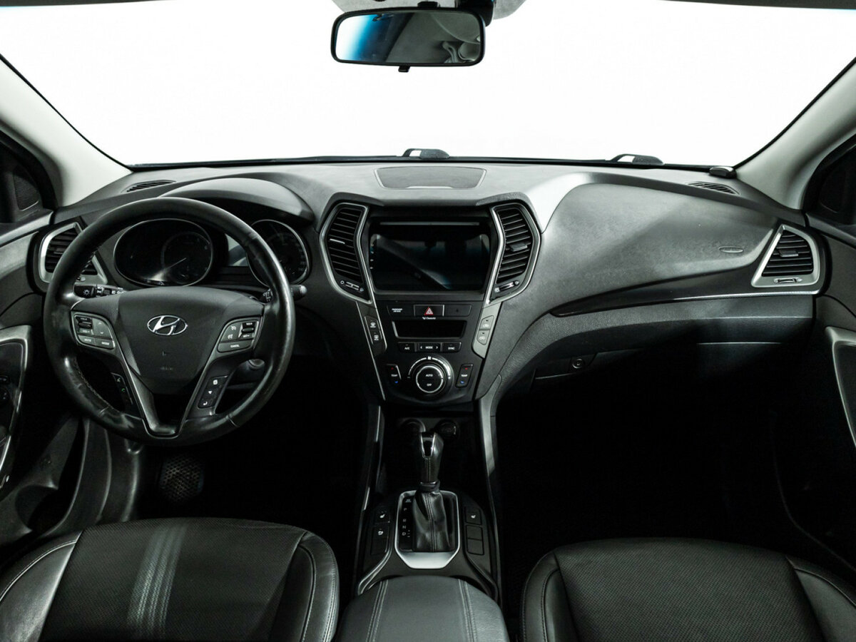 Б/У Хендай Санта Фе 2017 года. Фото: #10