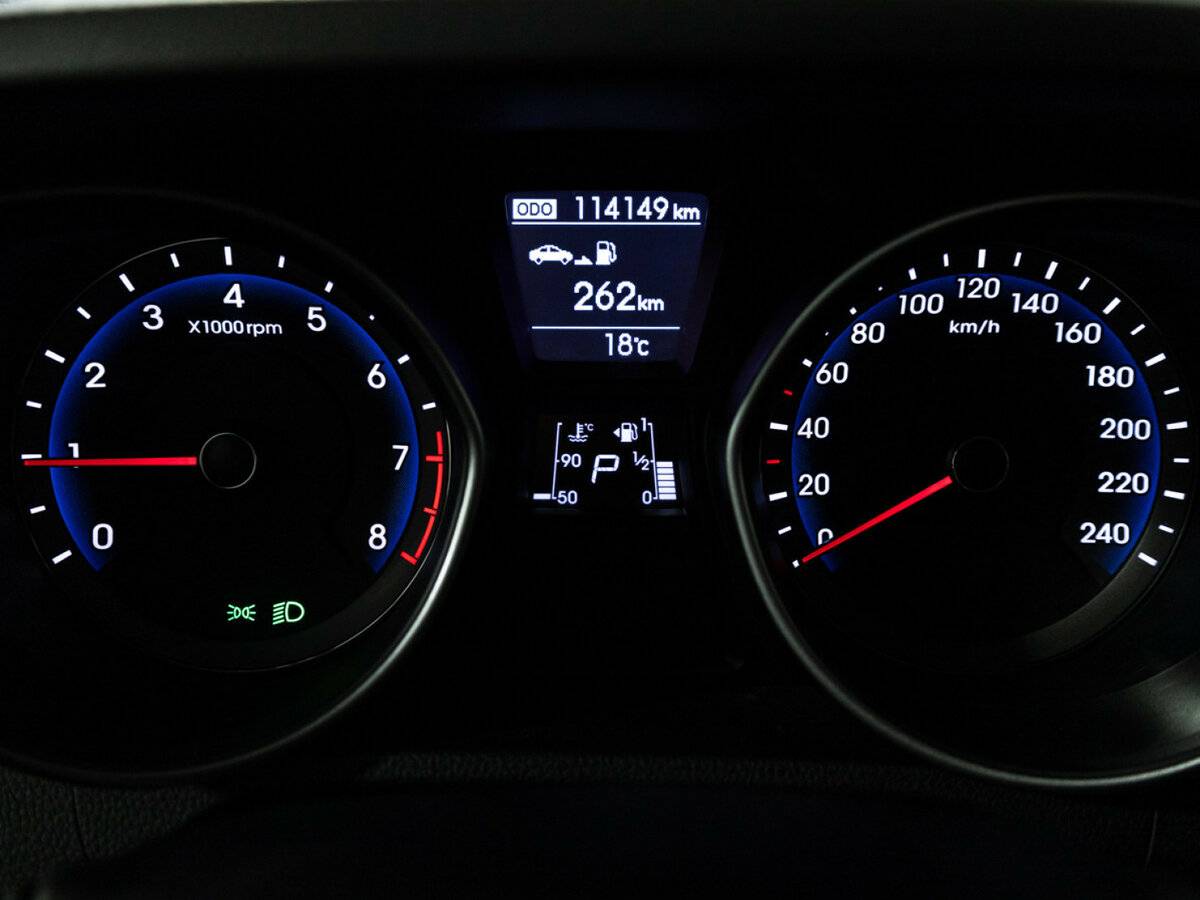 Б/У Хендай ай30 2015 года. Фото: #11