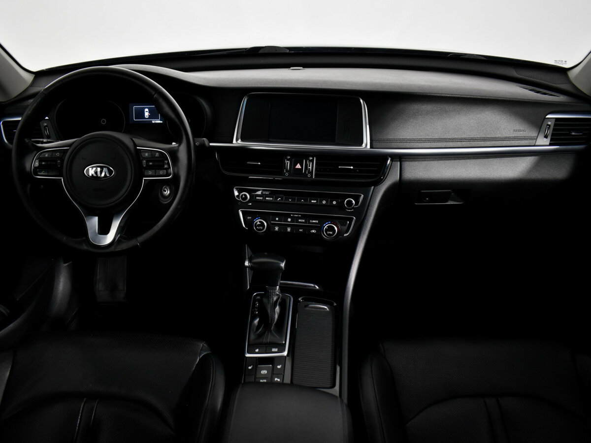 Б/У Киа Оптима 2017 года. Фото: #11