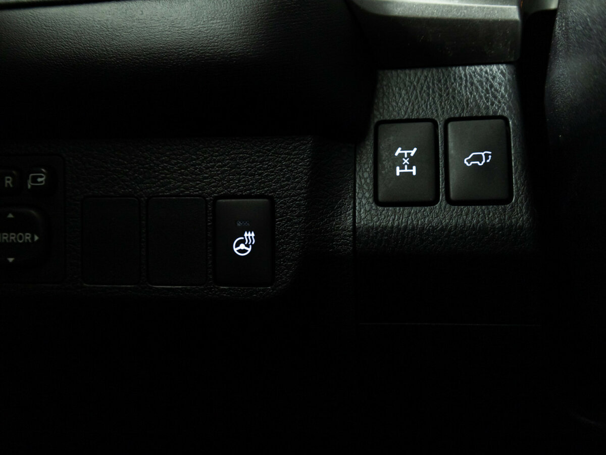 Б/У Тойота Рав4 2018 года. Фото: #12