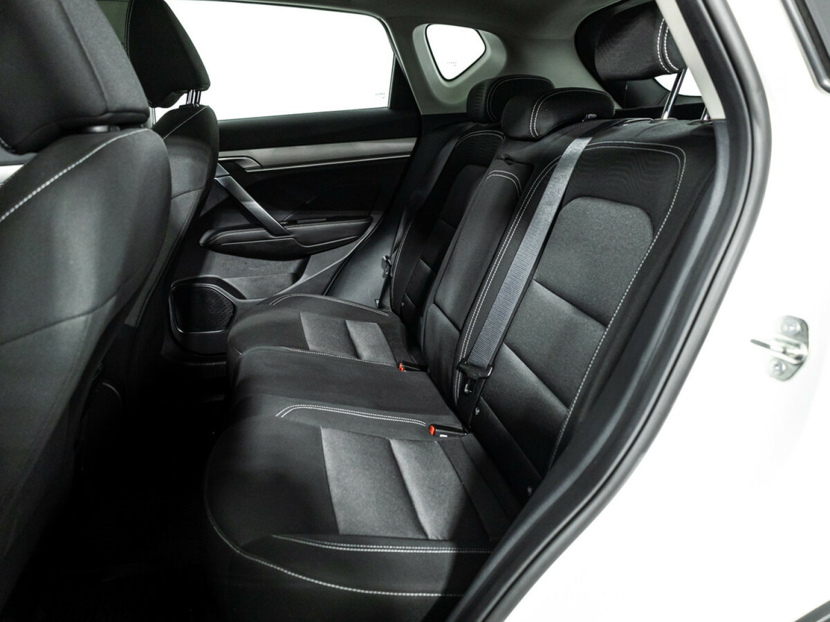 Б/У Джили Кулрэй 2023 года. Фото: #7