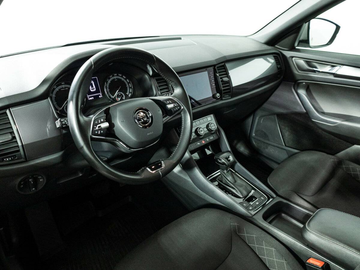 Б/У Шкода Кодиак 2020 года. Фото: #9