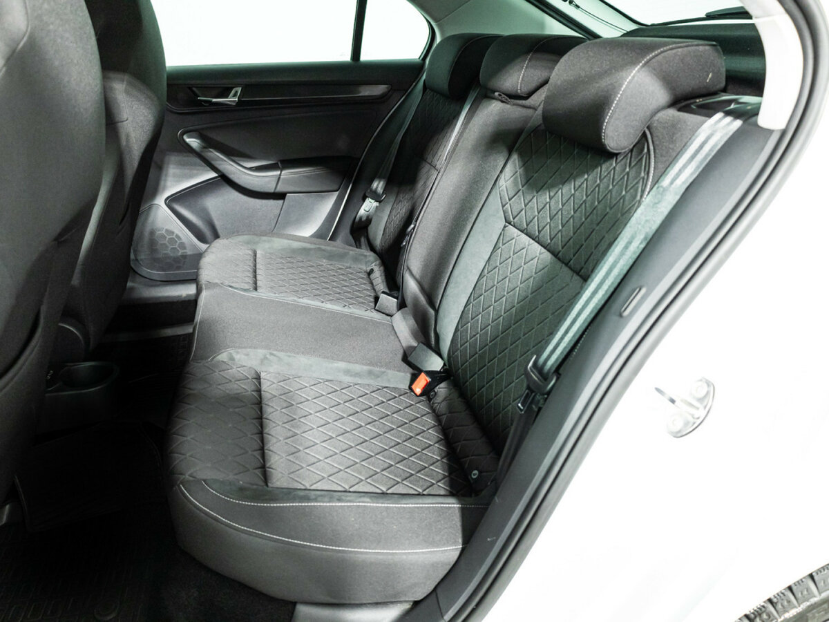 Б/У Шкода Рапид 2021 года. Фото: #9