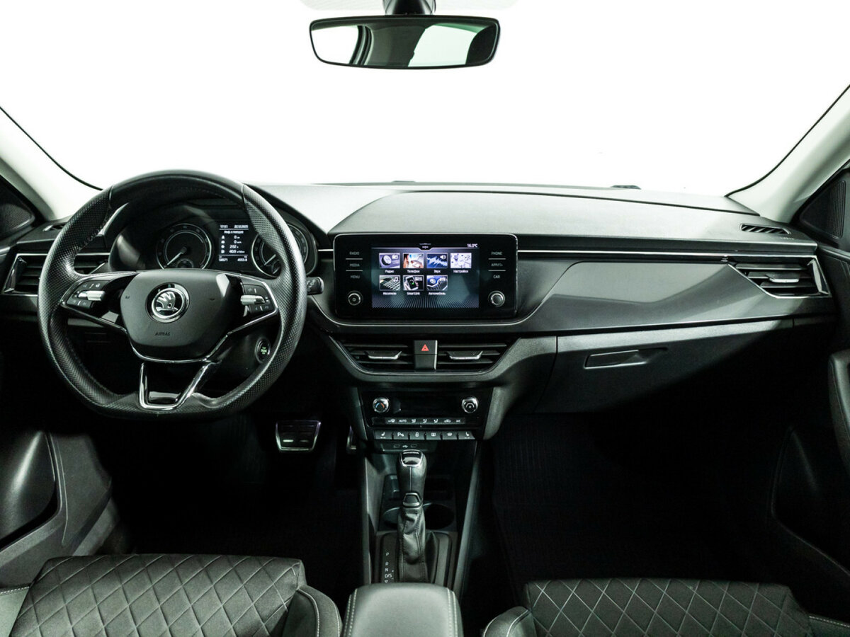 Б/У Шкода Рапид 2021 года. Фото: #12