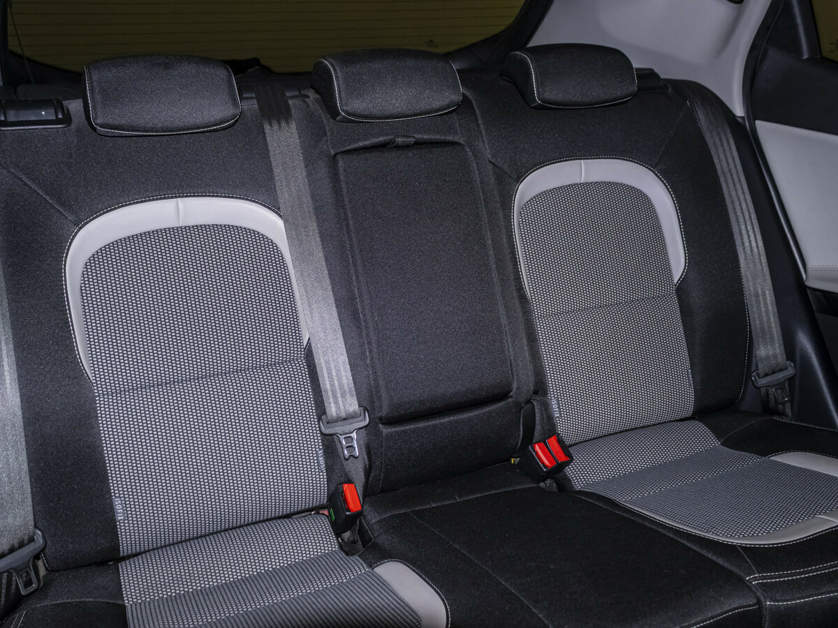 Б/У Киа Сид 2017 года. Фото: #13